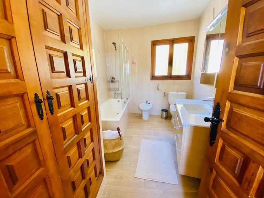 Villa With Private Pool And Close To The Beach Calpe Eksteriør billede